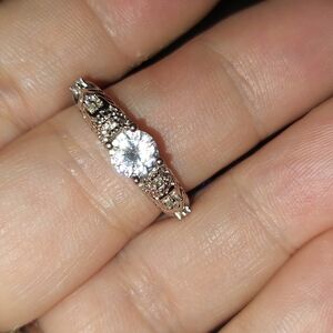 Vintage Silver Women's Ring Beautiful